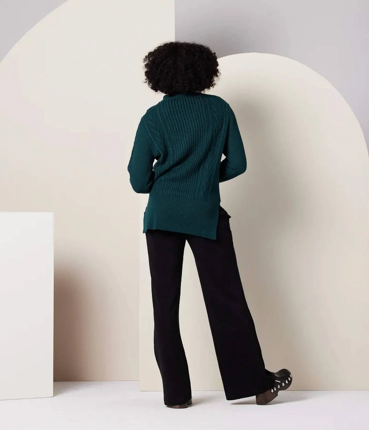 Dallas Sweater In Peacock