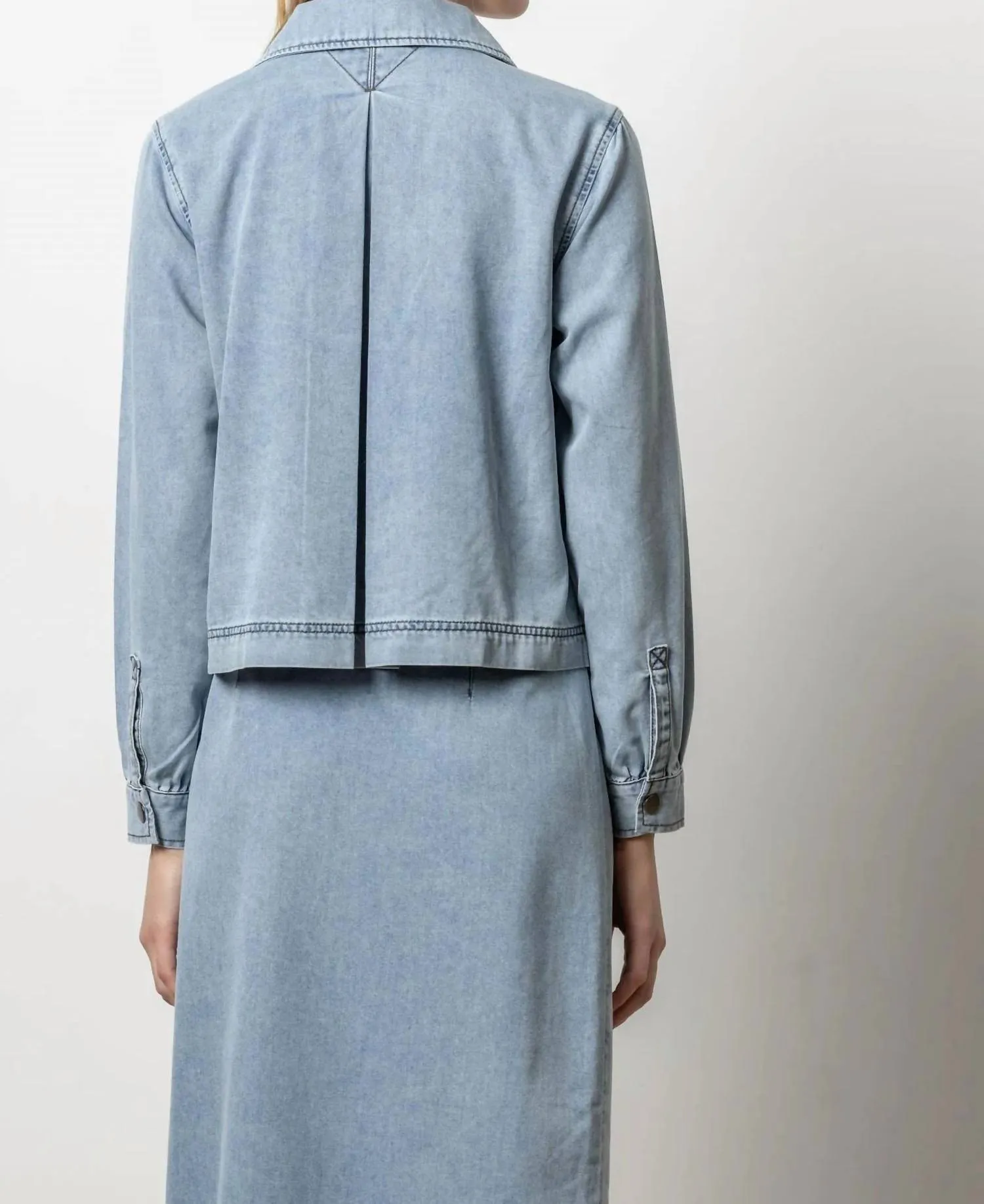 Denim Collared Shirt In Light Wash