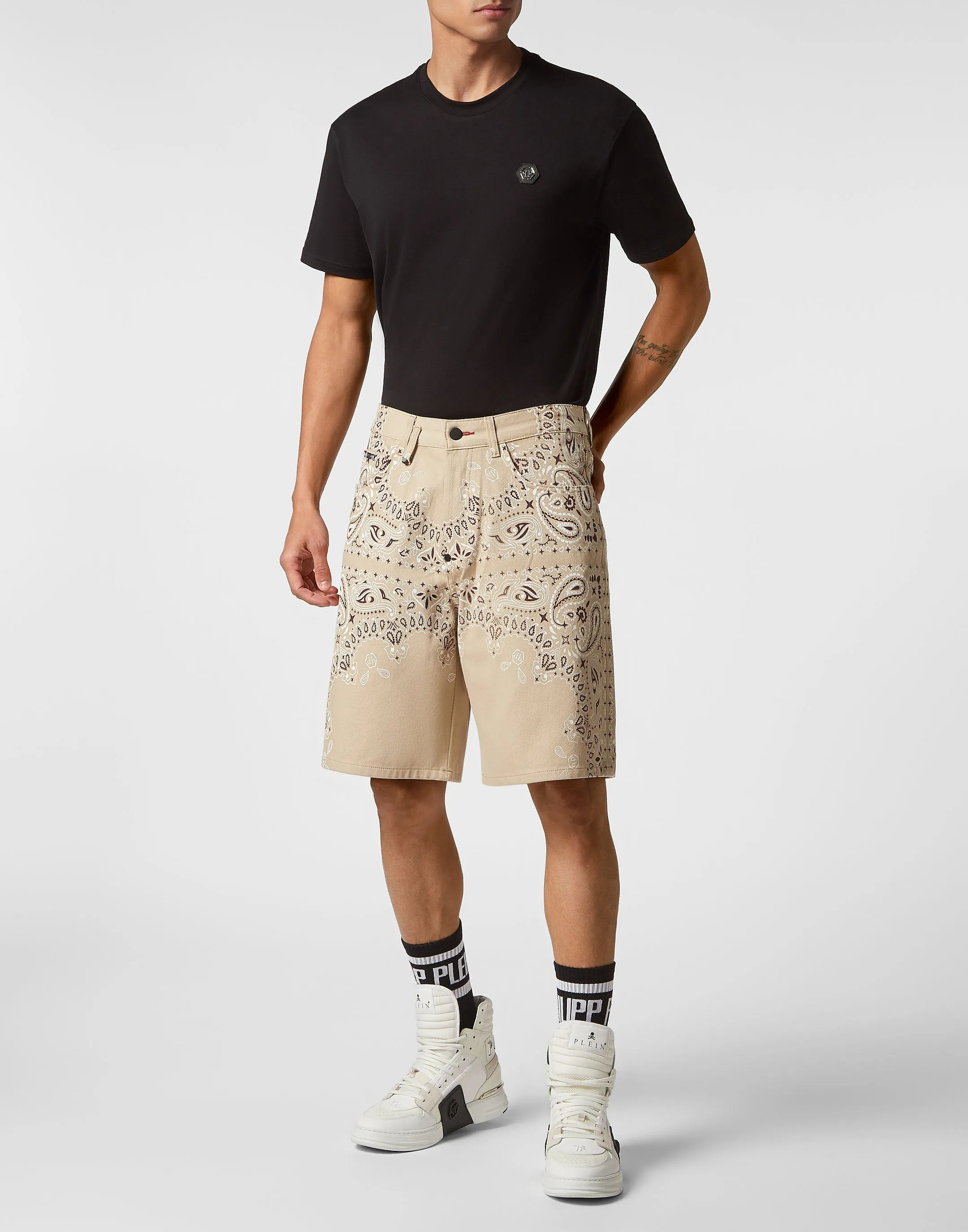 Denim Shorts Paisley Bandana