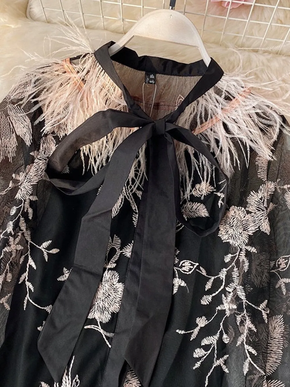 Feathers Embroidery Vintage Blouse   Shorts Set