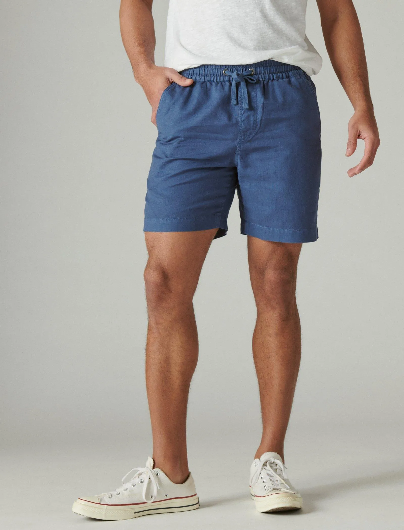 Lucky Brand Men's 7"Pull Up Linen Short