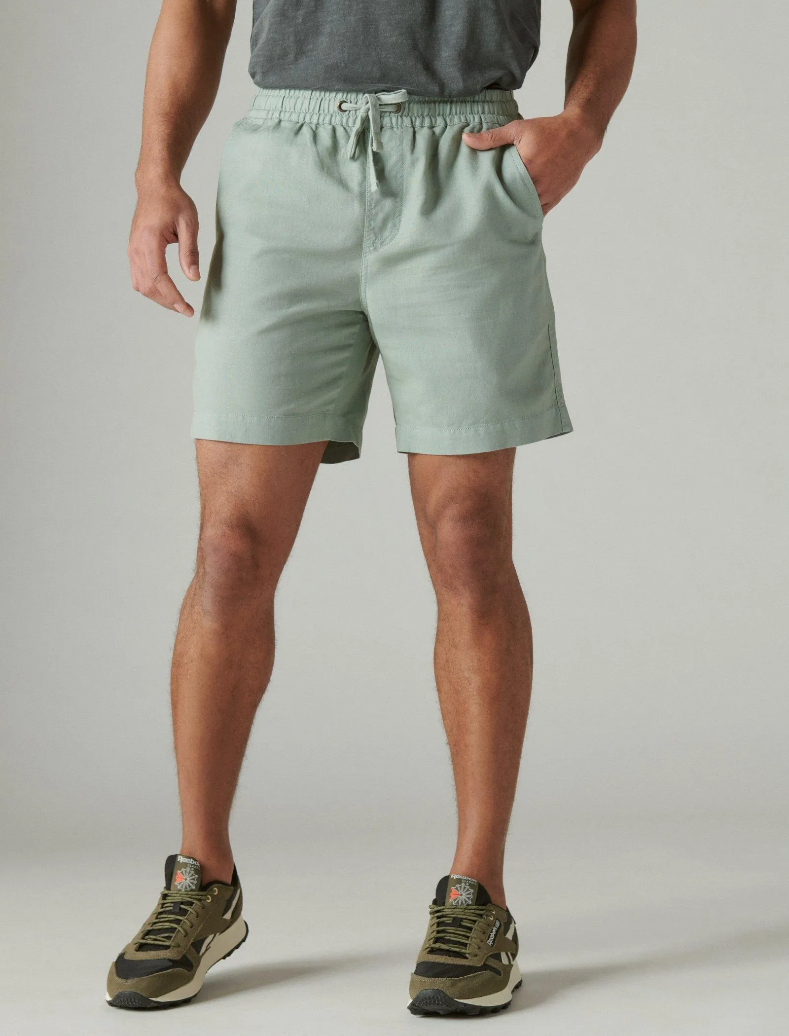 Lucky Brand Men's 7"Pull Up Linen Short