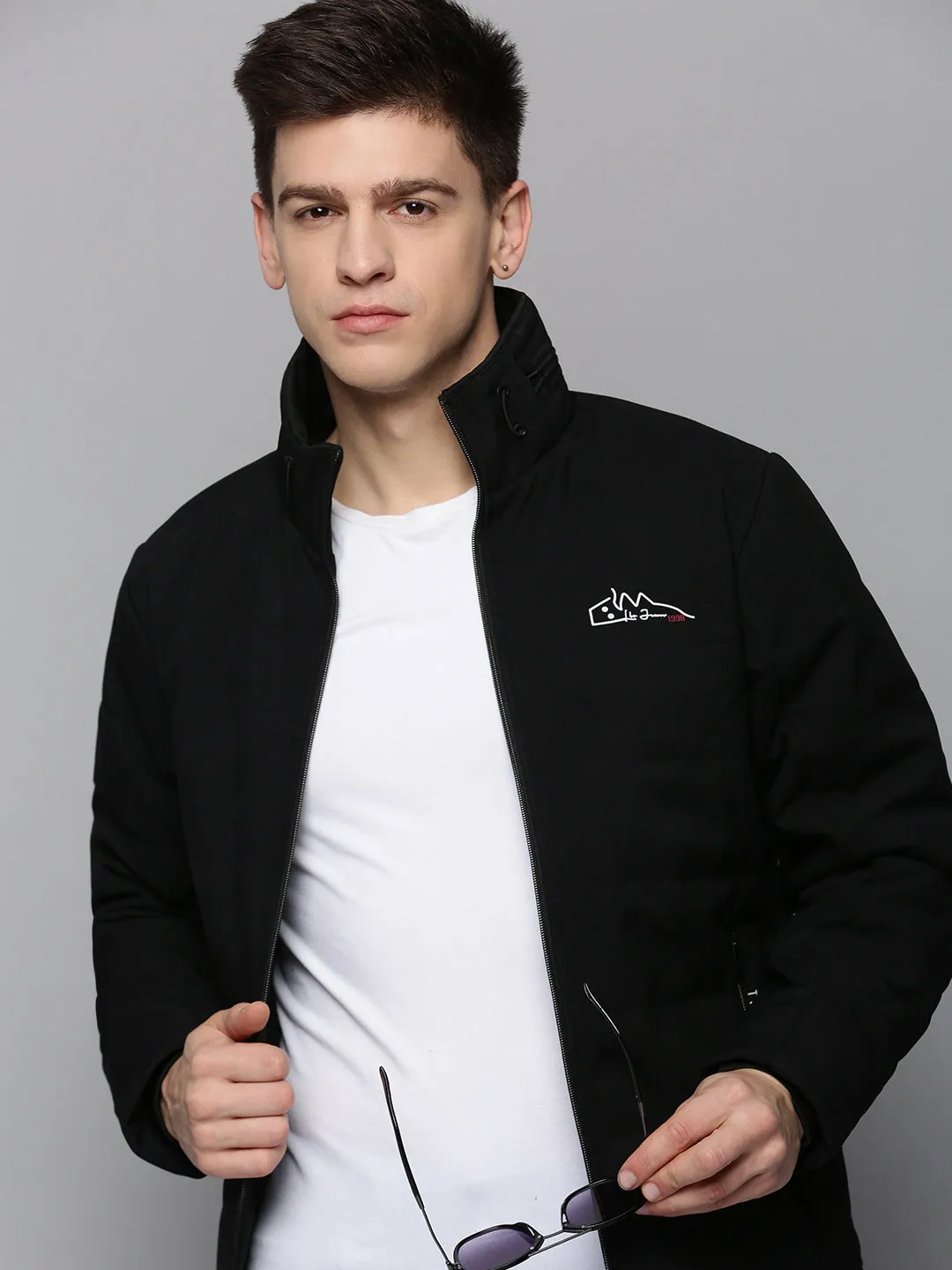 Men Black Stand Collar Puffer Jacket