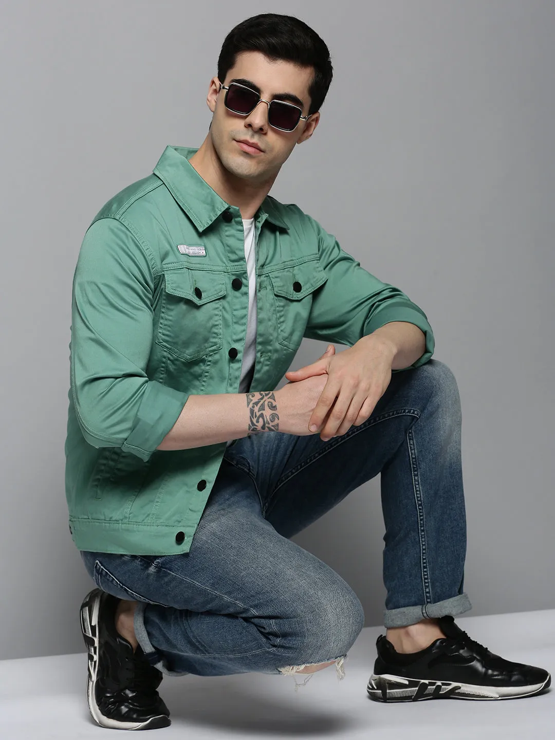 Men Green Solid Casual Shacket