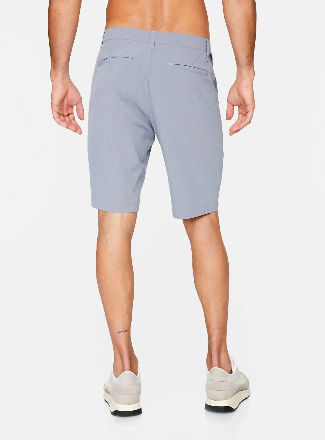 Momentum Hybrid Short In Slate