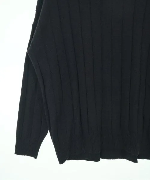 SACRA Sweaters