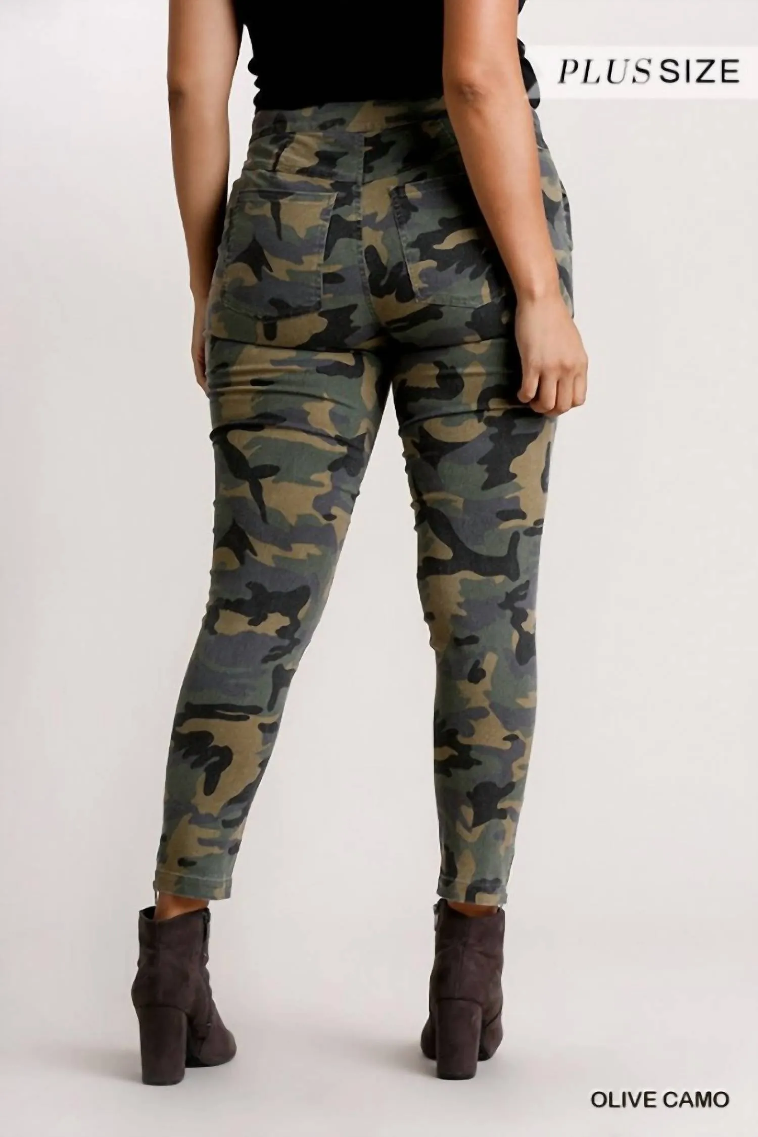 Slim Leg Plus Pants With Zipper Detail In Green Camo