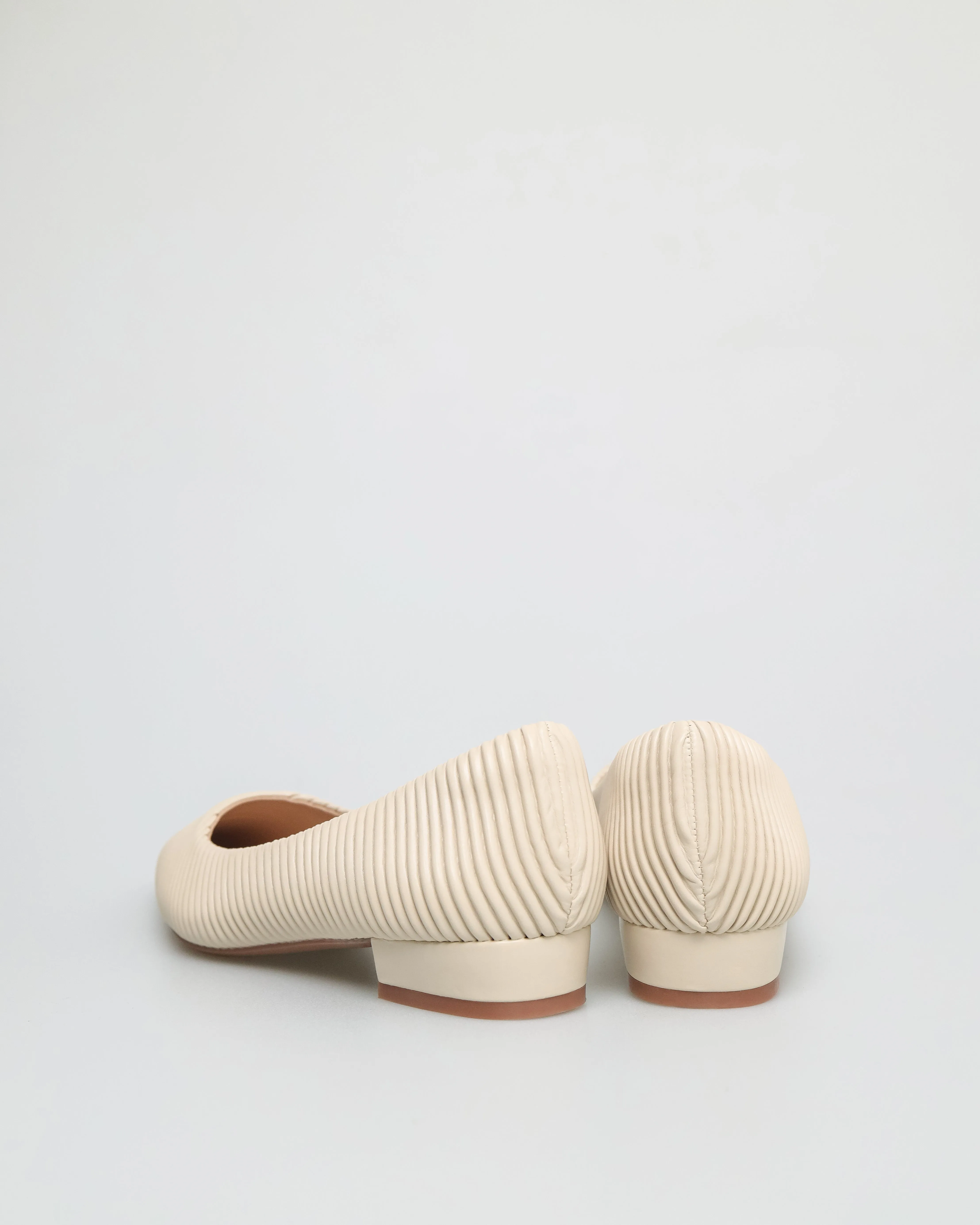 Tomaz FL028 Ladies Pointy Low Heels