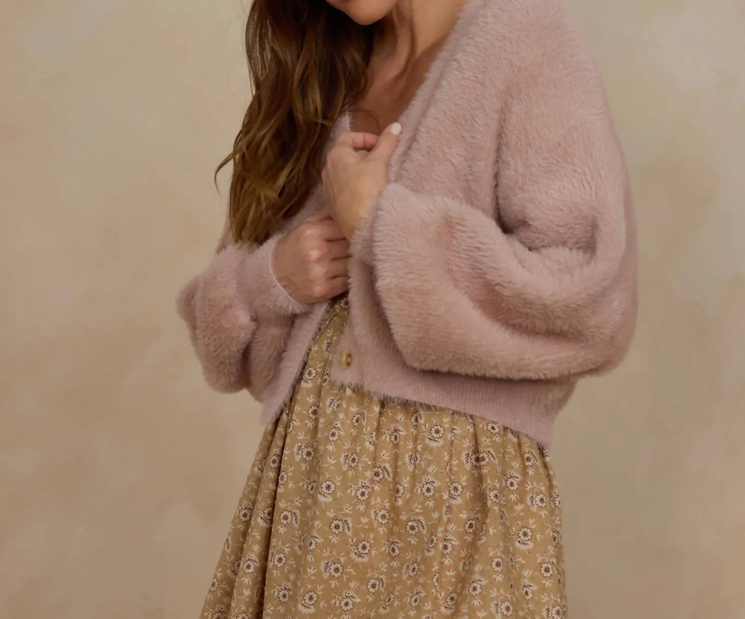 Women Fuzzy Cardigan In Pink